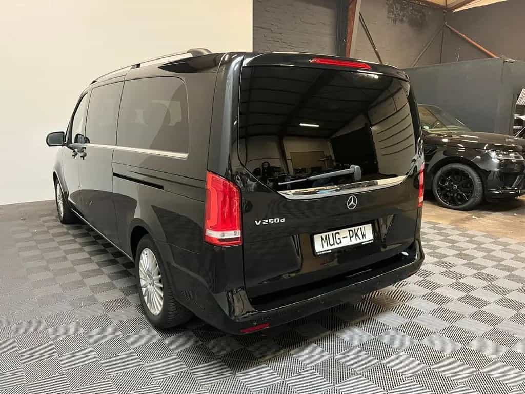 Mercedes-Benz V-Class 250d extralang Avantgarde *8Sitze-LED-Kamera* 10/2016-photo-1