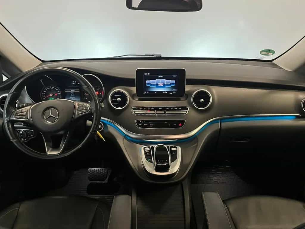 Mercedes-Benz V-Class 250d extralang Avantgarde *8Sitze-LED-Kamera* 10/2016-photo-12