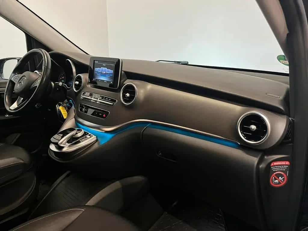 Mercedes-Benz V-Class 250d extralang Avantgarde *8Sitze-LED-Kamera* 10/2016-photo-14