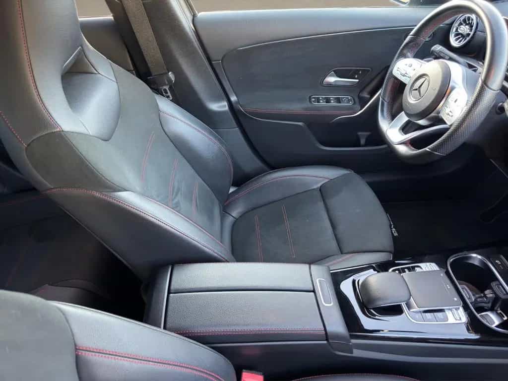 Mercedes-Benz A-Class 180 AMG LED Alcantara Navi Garantie 04/2019-photo-20