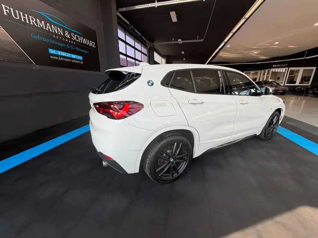 BMW X2 xDrive25d Aut.M Sport+Navi+Leder+Sitzheiz.+DAB 10/2021-photo-2