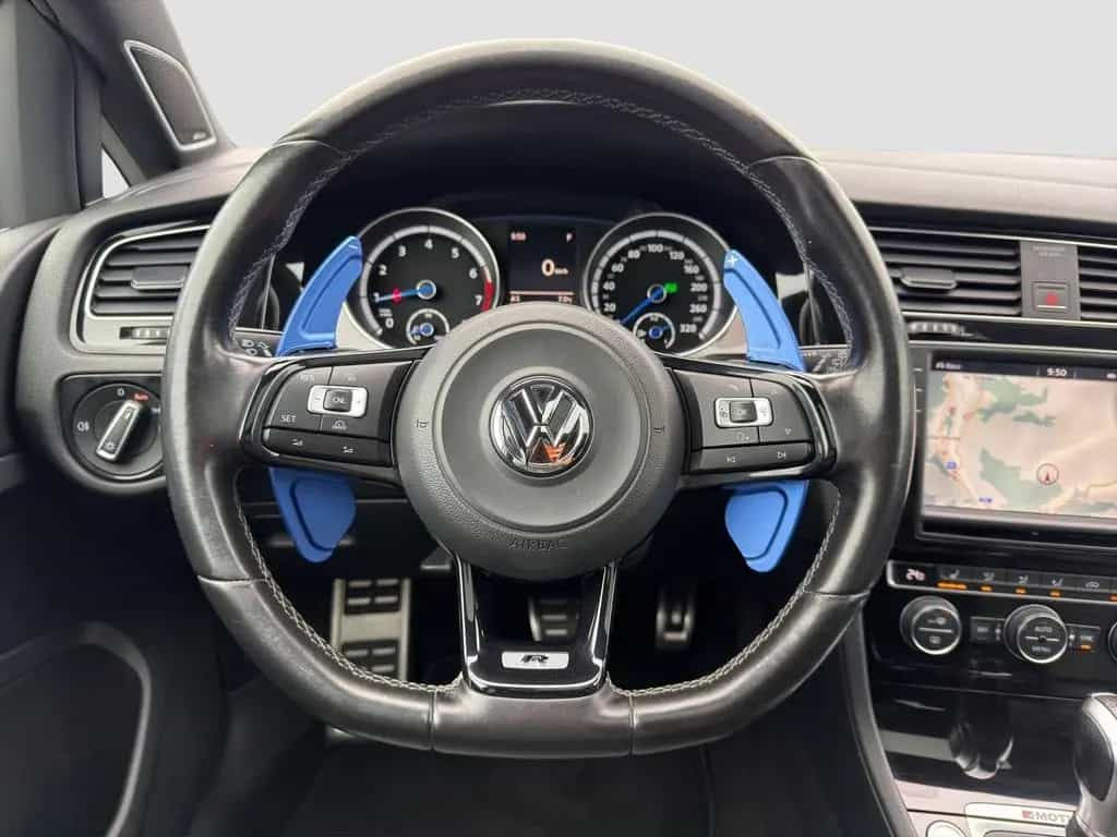 Volkswagen Golf 05/2016-photo-15