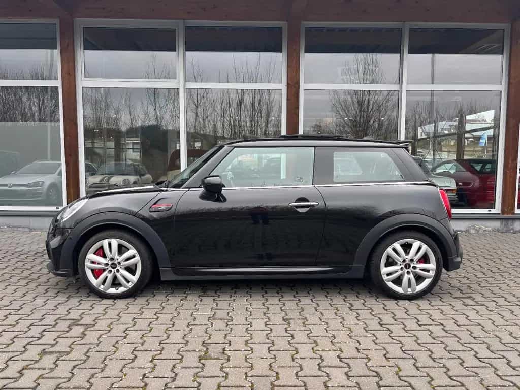 MINI John Cooper Works Essential Trim Pano Harman 03/2024-photo-16
