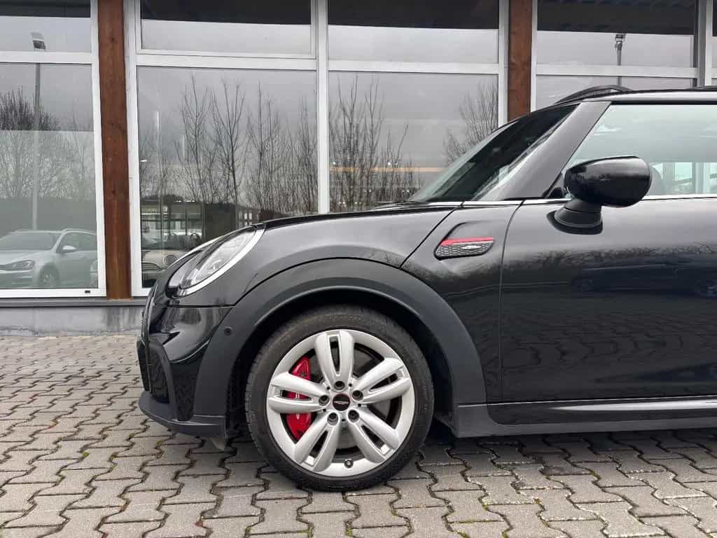 MINI John Cooper Works Essential Trim Pano Harman 03/2024-photo-21