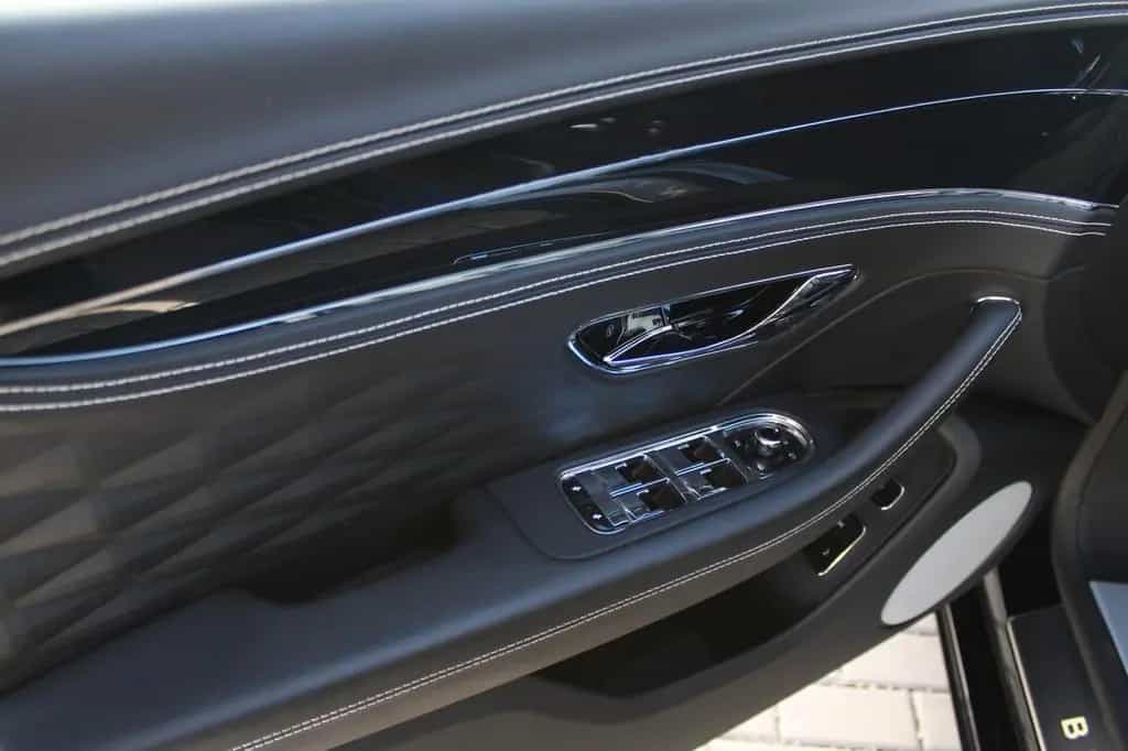 Bentley Flying Spur W12 BENTLEY WARRANTY*MULLINER FIRST EDITION 08/2020-photo-12