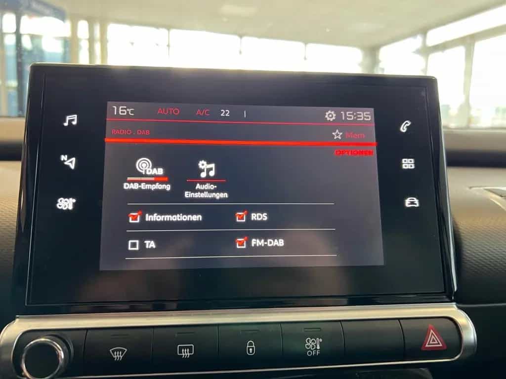 Citroën C4 Cactus Feel 1.2 110 PureTech PDC/SHZ/DAB 11/2020-photo-10