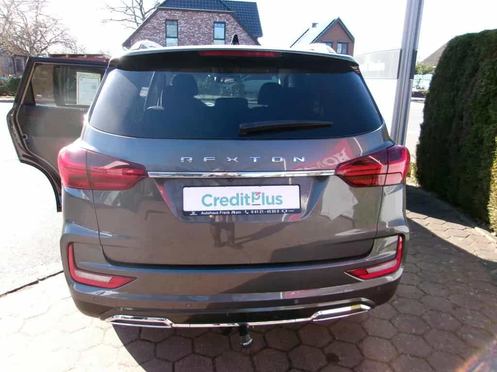 Ssangyong Rexton 2.2 Diesel e-XDi 220 Quartz 4WD AT *AHK* 04/2023-photo-2