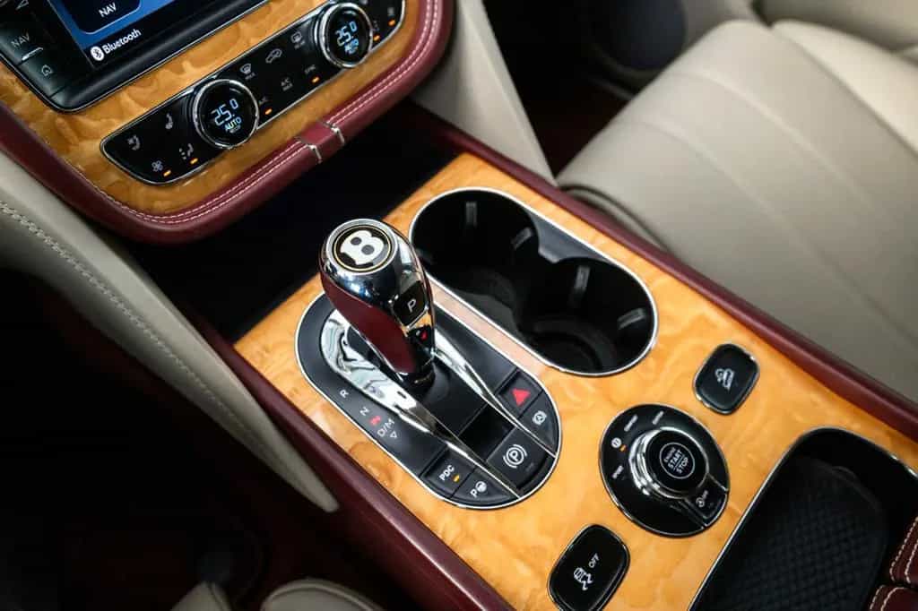 Bentley Bentayga V8 Centenary Specification 05/2019-photo-9