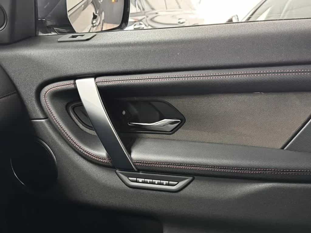 Land Rover Discovery Sport R-Dynamic SE AWD Digital Mirror 10/2020-photo-17