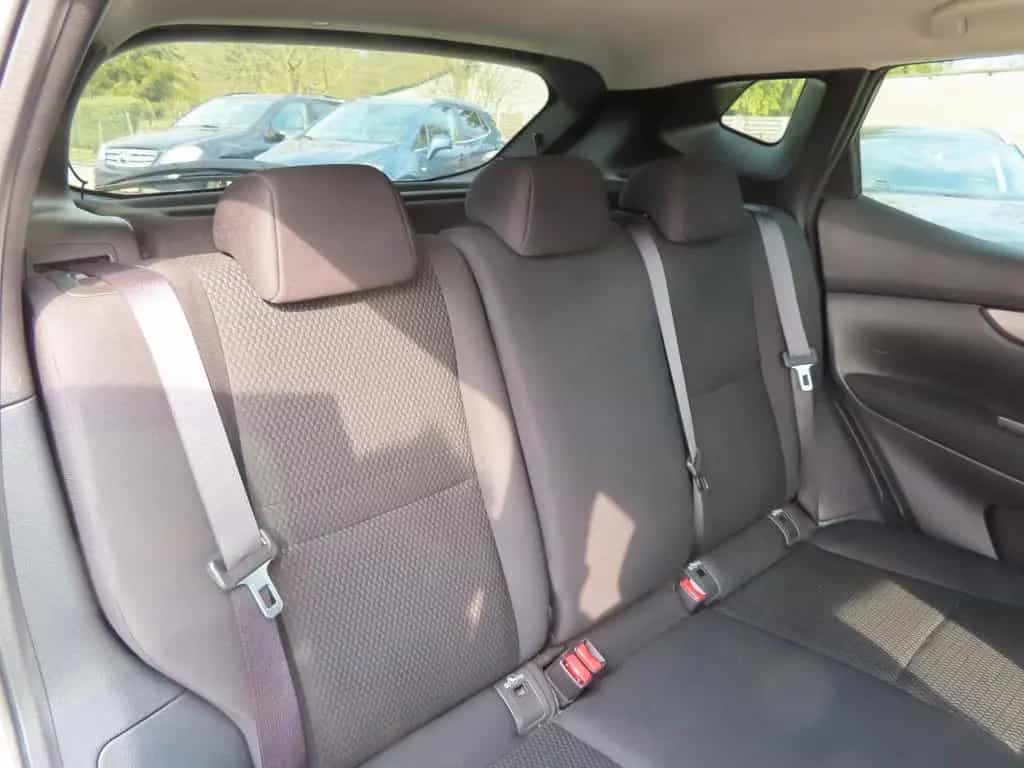 Nissan Qashqai AUTOMATIK KLIMA SHZG LMF ALLWETTER 03/2019-photo-9