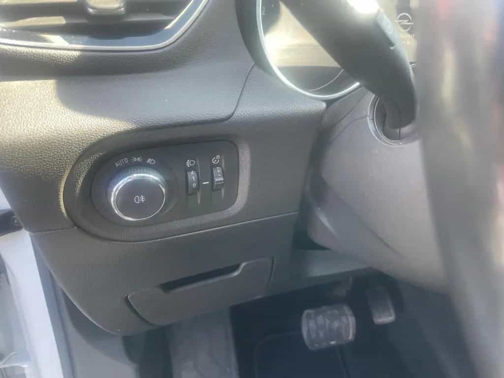 Opel Grandland Elegance AT+elektr. Heckklappe+Sitzhzg 07/2021-photo-10