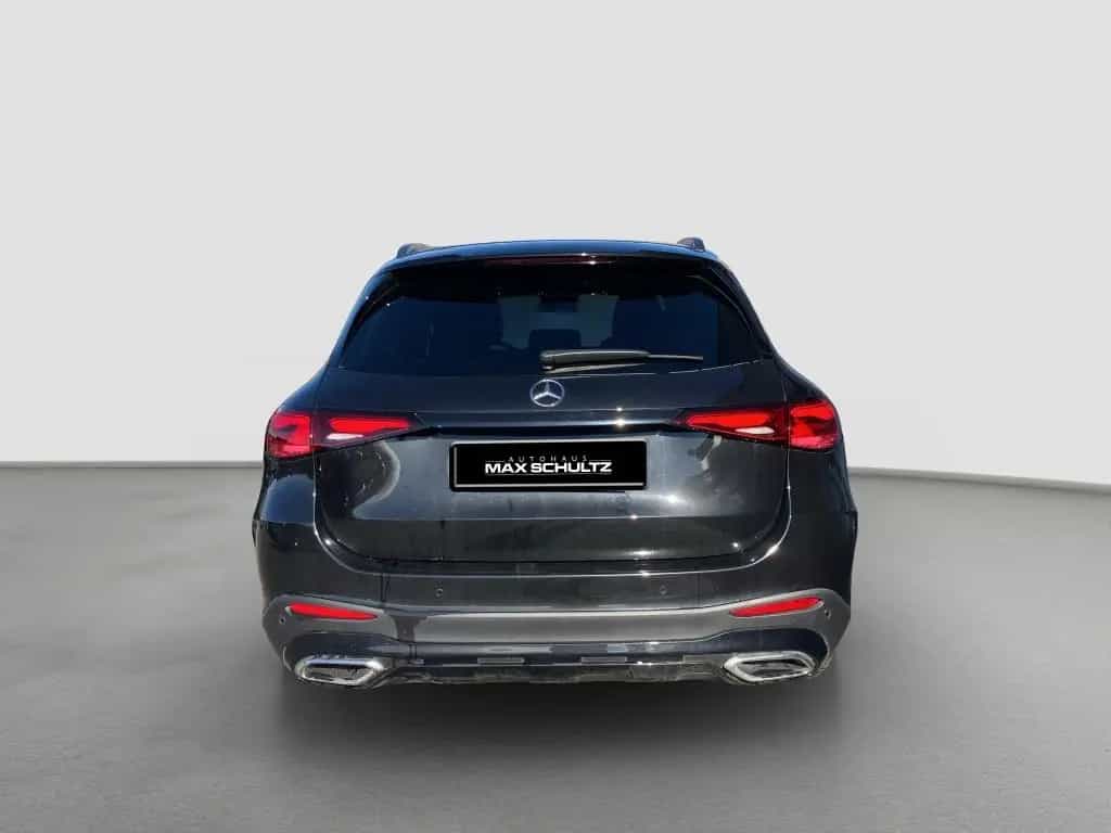 Mercedes-Benz GLC 200 4MATIC AMGLine*NightPaket*Kamera*CarPLay 06/2025-photo-4
