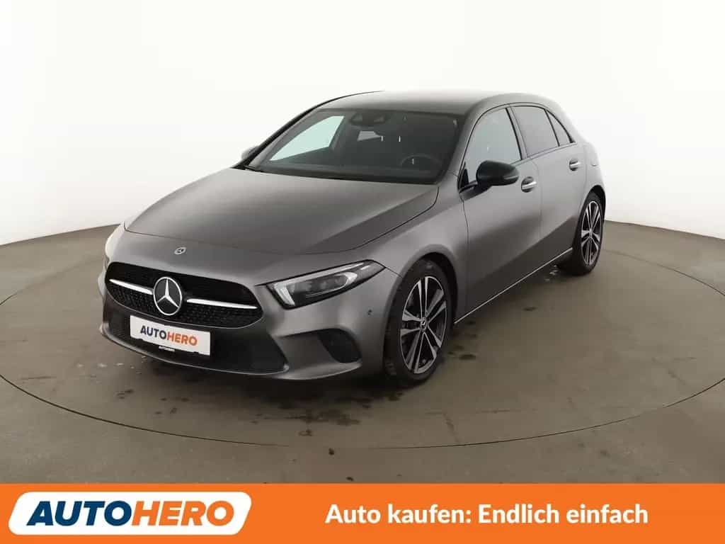Mercedes-Benz A-Class 220 Edition 19 Aut.*NAV*LED*TEMP*PDC*SHZ*ALU* 09/2019-photo-0