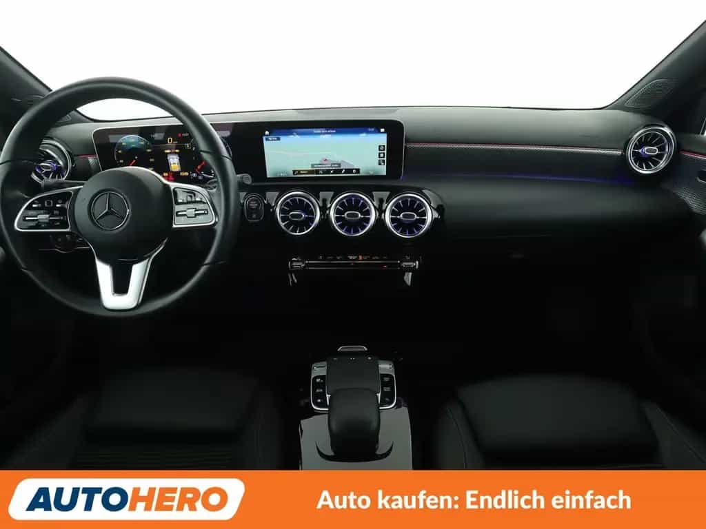 Mercedes-Benz A-Class 220 Edition 19 Aut.*NAV*LED*TEMP*PDC*SHZ*ALU* 09/2019-photo-11