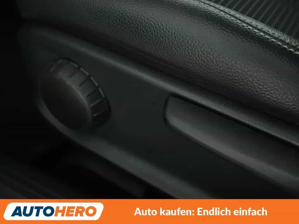Mercedes-Benz A-Class 220 Edition 19 Aut.*NAV*LED*TEMP*PDC*SHZ*ALU* 09/2019-photo-28