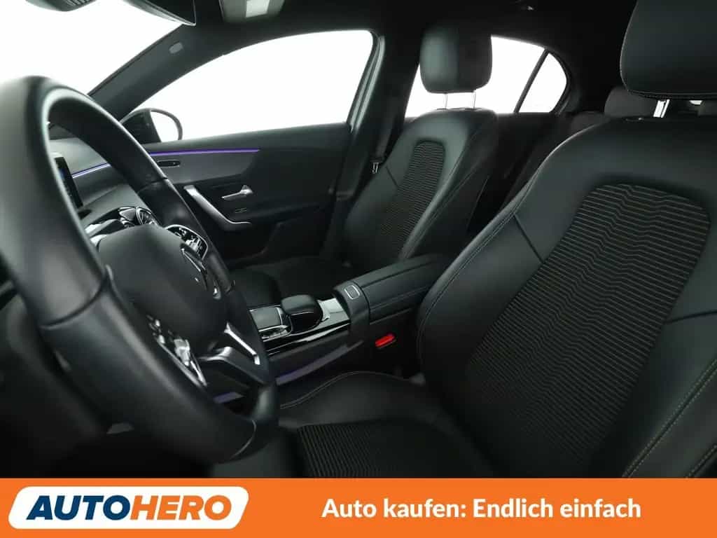 Mercedes-Benz A-Class 220 Edition 19 Aut.*NAV*LED*TEMP*PDC*SHZ*ALU* 09/2019-photo-9