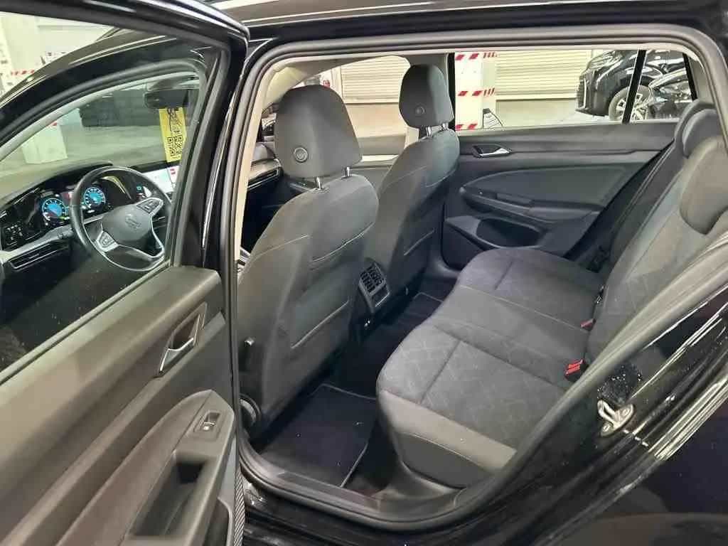 Volkswagen Golf VIII Variant Life eTSI ACC/AppCon/Kamera 11/2023-photo-7