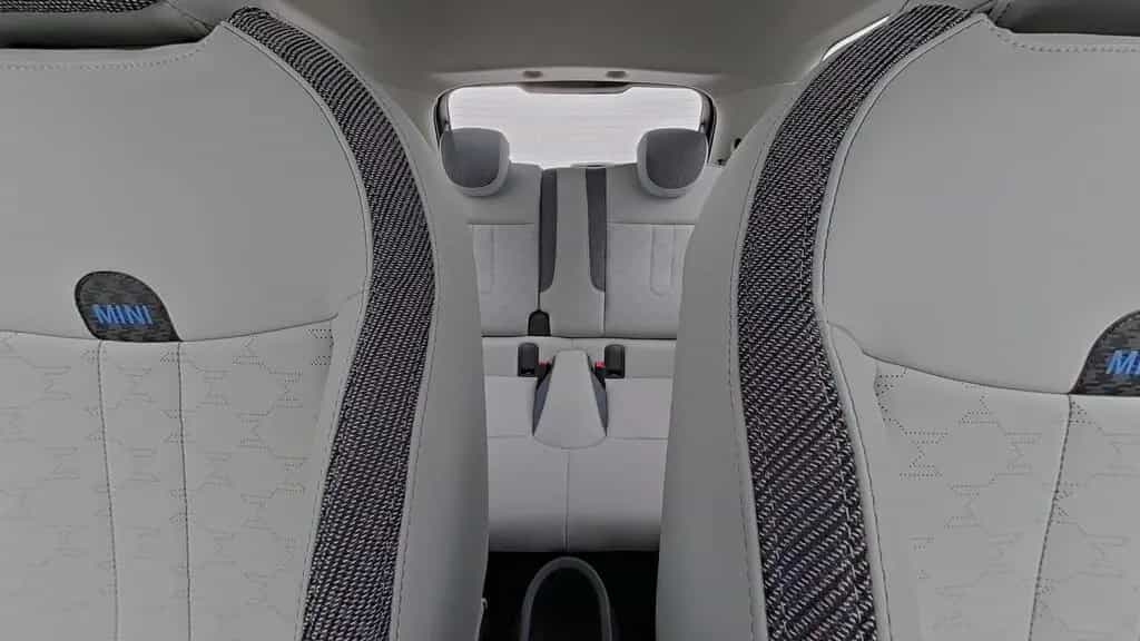 MINI Cooper C 02/2025-photo-13