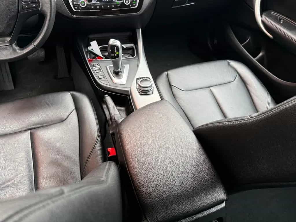 BMW 120 d  Limousine 5-trg.Advantage=Leder-LED-Navi= 09/2018-photo-11