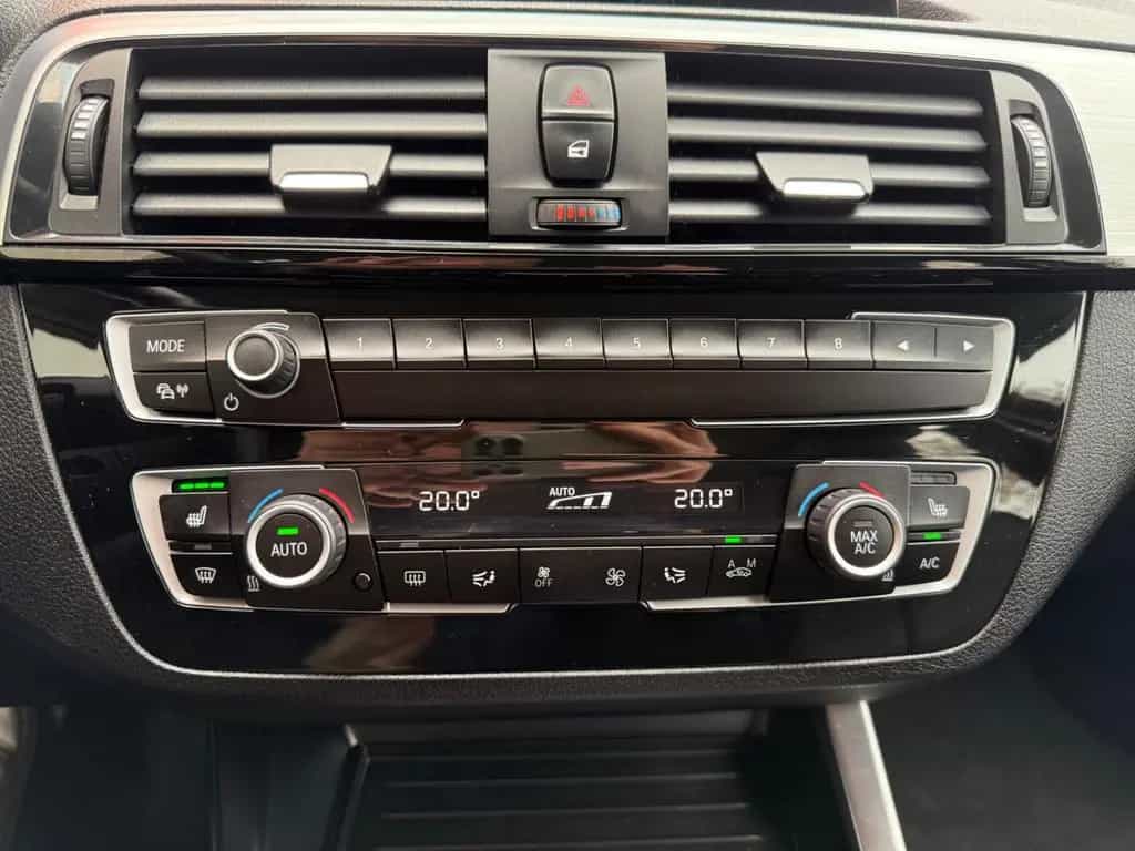 BMW 120 d  Limousine 5-trg.Advantage=Leder-LED-Navi= 09/2018-photo-16