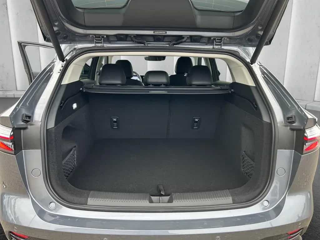 MG HS Luxury 1.5T-GDI Auto Sports Utility Vehicle. 08/2025-photo-16