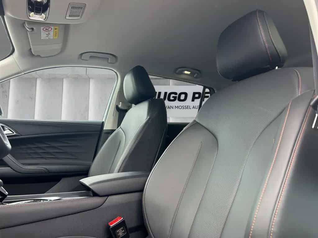 MG HS Luxury 1.5T-GDI Auto Sports Utility Vehicle. 08/2025-photo-9