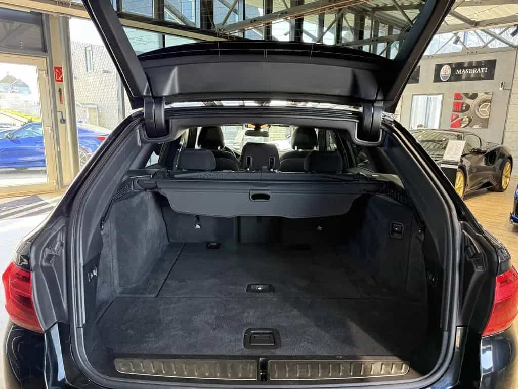 BMW 5 Series 530 i Touring M Sport*PANO*HEADUP*LED*NAVI*ACC 12/2017-photo-9