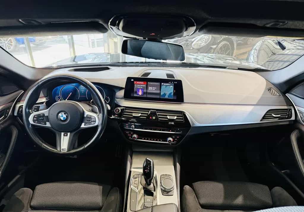BMW 5 Series 530 i Touring M Sport*PANO*HEADUP*LED*NAVI*ACC 12/2017-photo-12