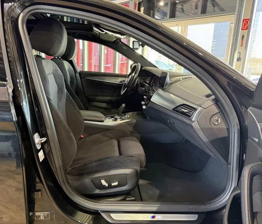 BMW 5 Series 530 i Touring M Sport*PANO*HEADUP*LED*NAVI*ACC 12/2017-photo-15