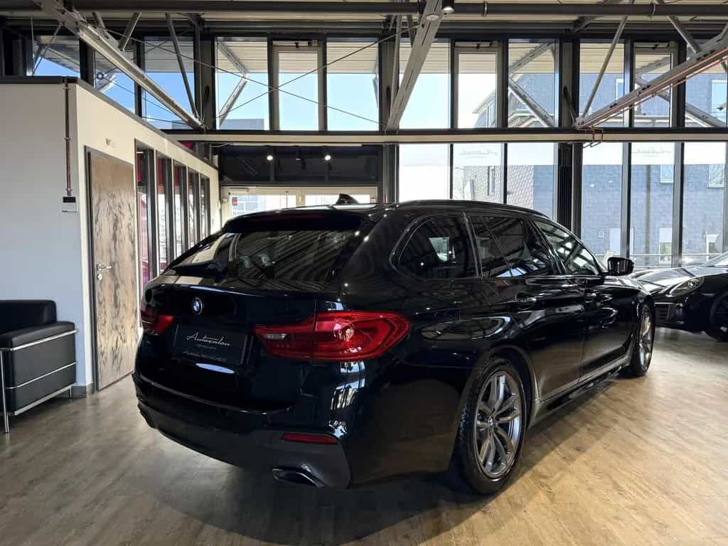 BMW 5 Series 530 i Touring M Sport*PANO*HEADUP*LED*NAVI*ACC 12/2017-photo-4