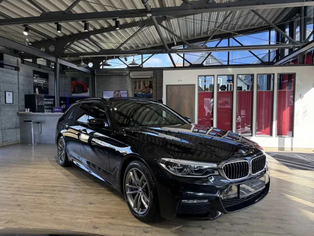 BMW 5 Series 530 i Touring M Sport*PANO*HEADUP*LED*NAVI*ACC 12/2017-photo-6