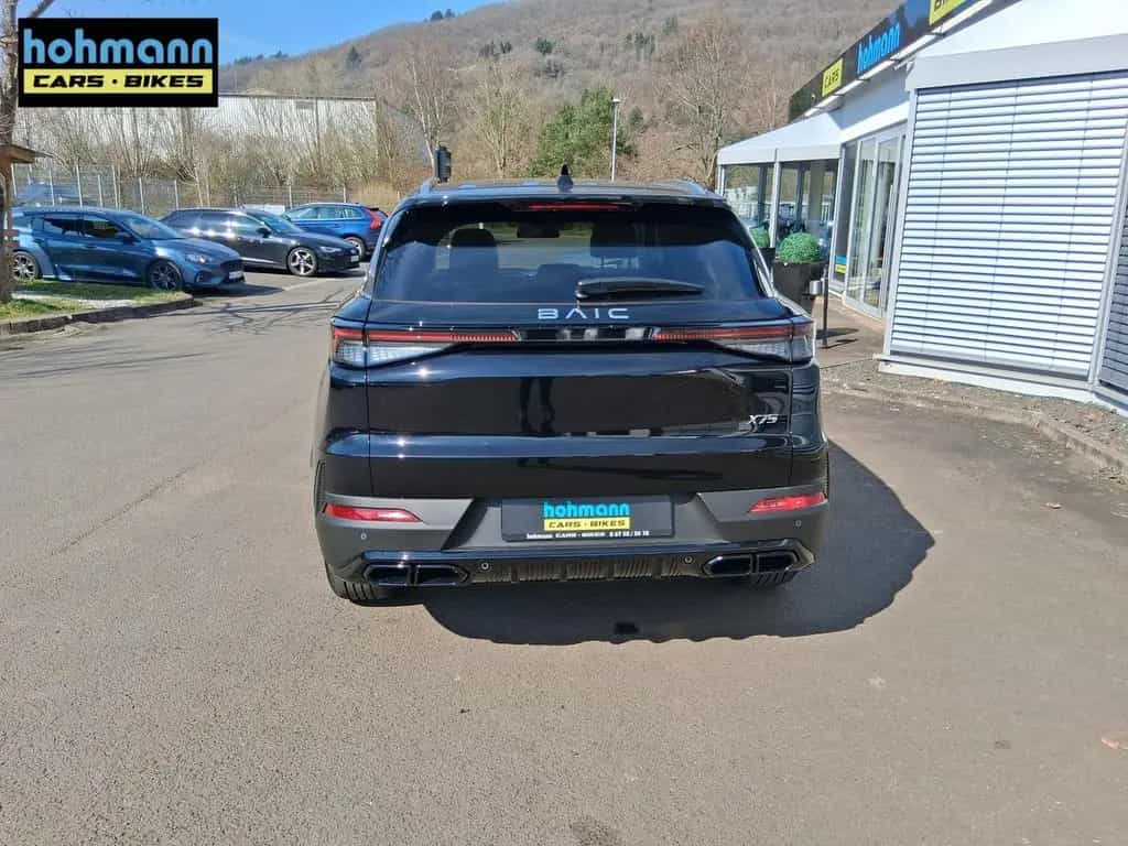BAIC Beijing X75 - Automatik 1.5 T-GDI Neu 130 kW ... null-photo-4