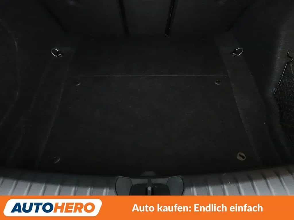 BMW 1 Series 118i Edition M Sport Shadow Aut.*NAVI*TEMPO* 06/2019-photo-17