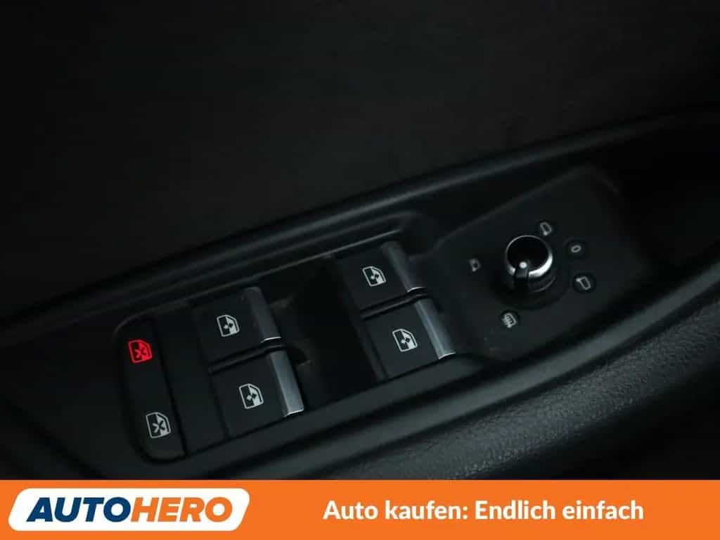 Audi A4 2.0 TFSI quattro Aut.*NAV*LED*ACC*CAM*PDC*SHZ 02/2017-photo-31
