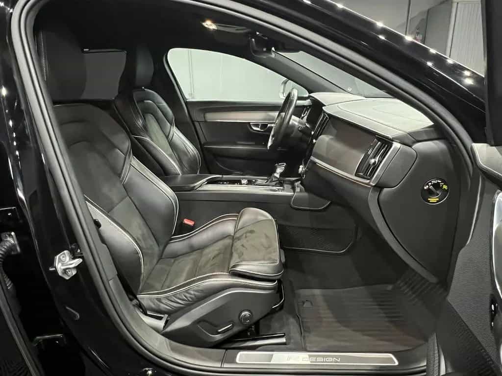 Volvo V90 Kombi R- Design 5*JAHRE GARANTIE|LEDER|NAVI 06/2019-photo-13