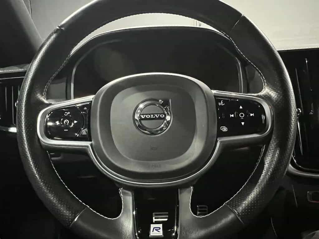 Volvo V90 Kombi R- Design 5*JAHRE GARANTIE|LEDER|NAVI 06/2019-photo-22