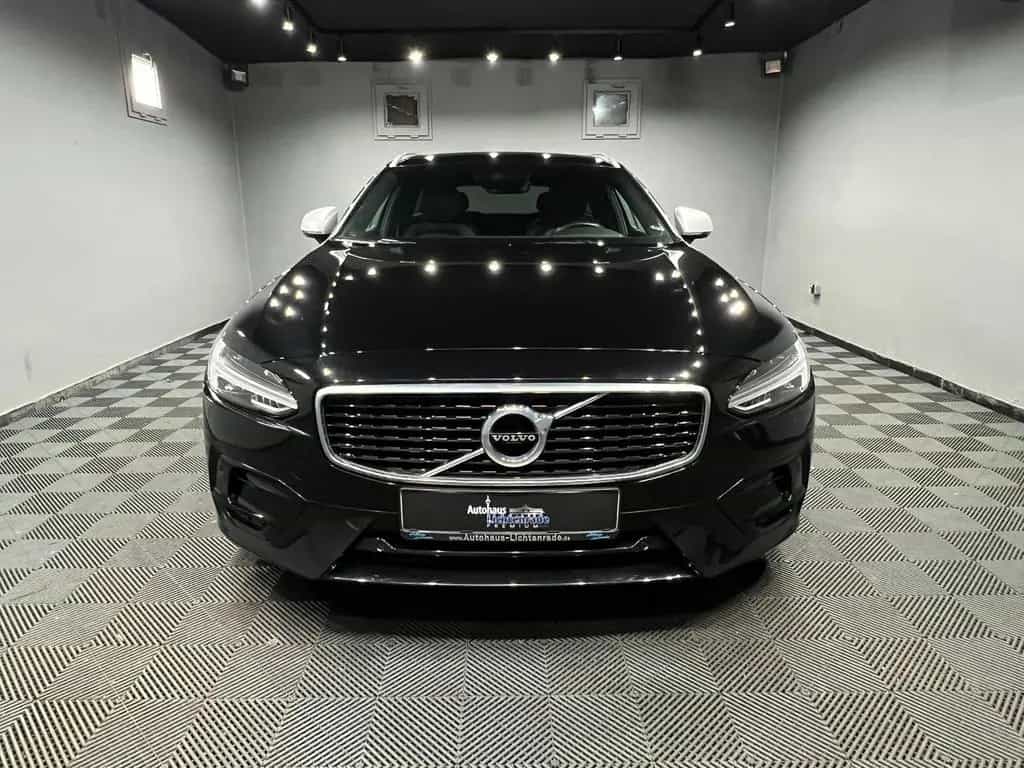 Volvo V90 Kombi R- Design 5*JAHRE GARANTIE|LEDER|NAVI 06/2019-photo-5