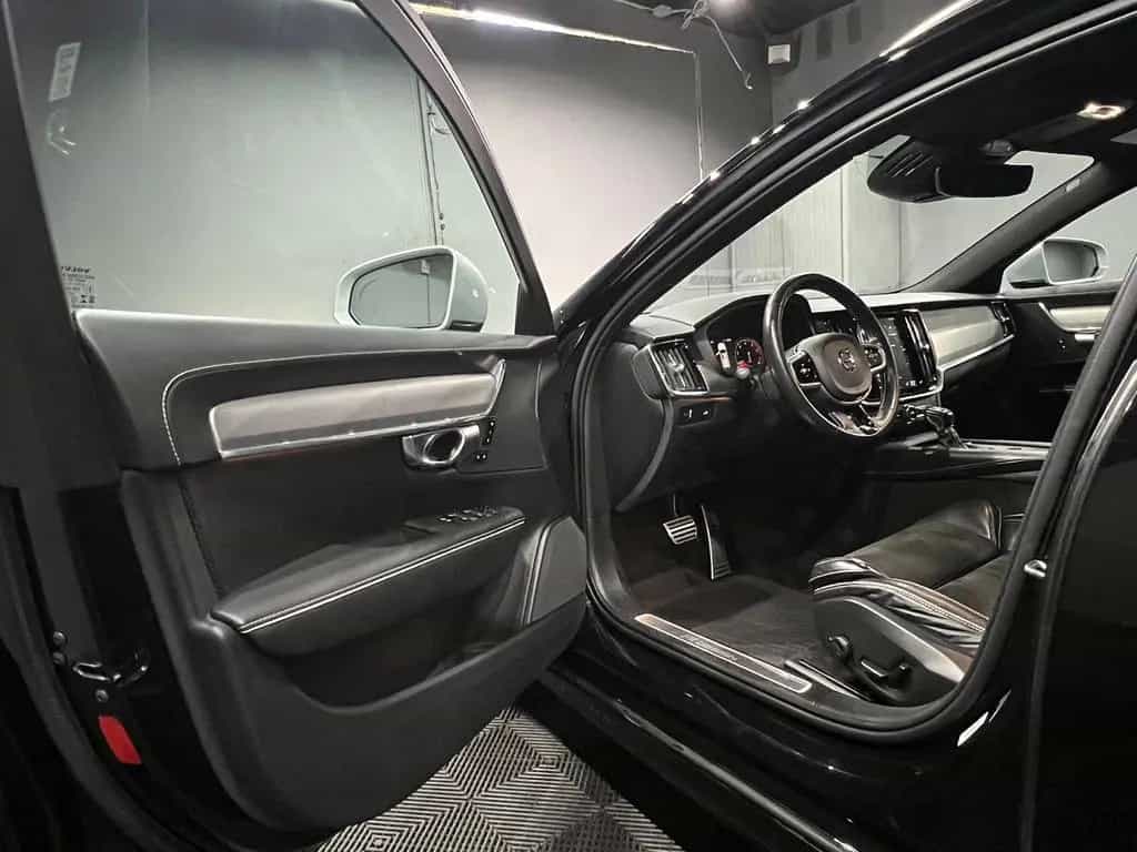 Volvo V90 Kombi R- Design 5*JAHRE GARANTIE|LEDER|NAVI 06/2019-photo-9
