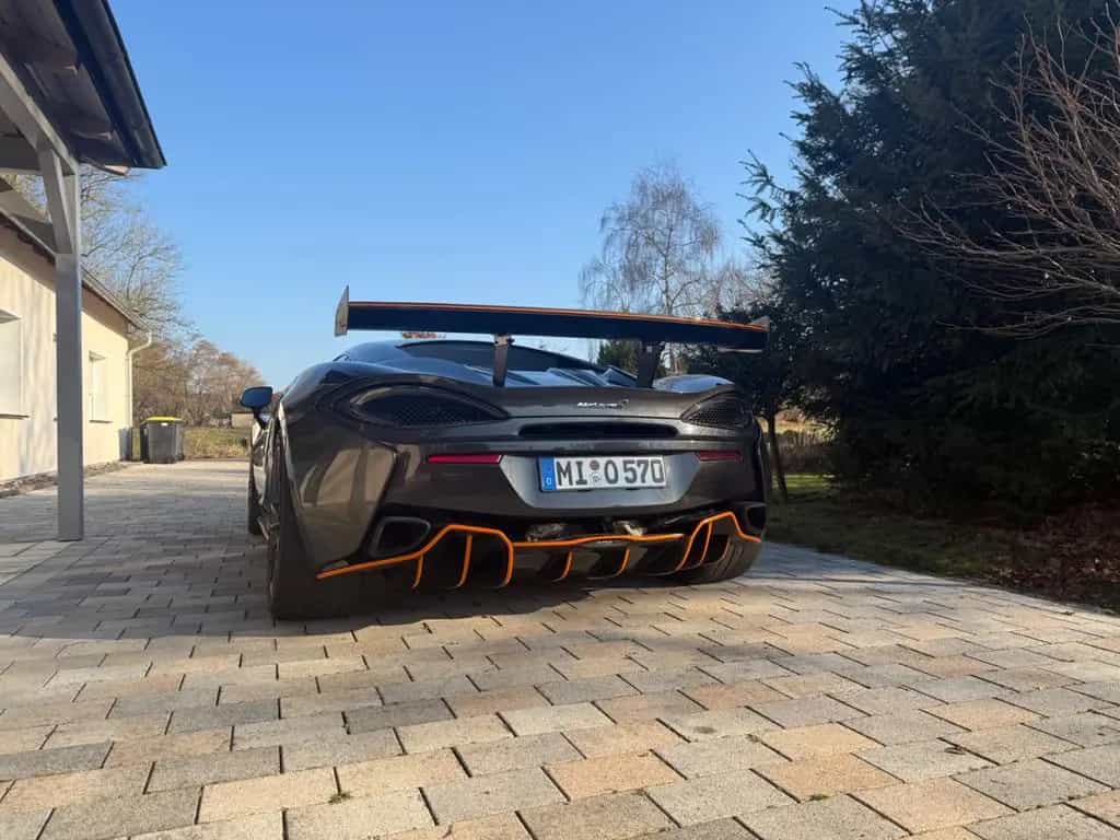 McLaren 570S 3.8 V8 Coupé -620r Flügel Service & Tüv Neu 09/2016-photo-14