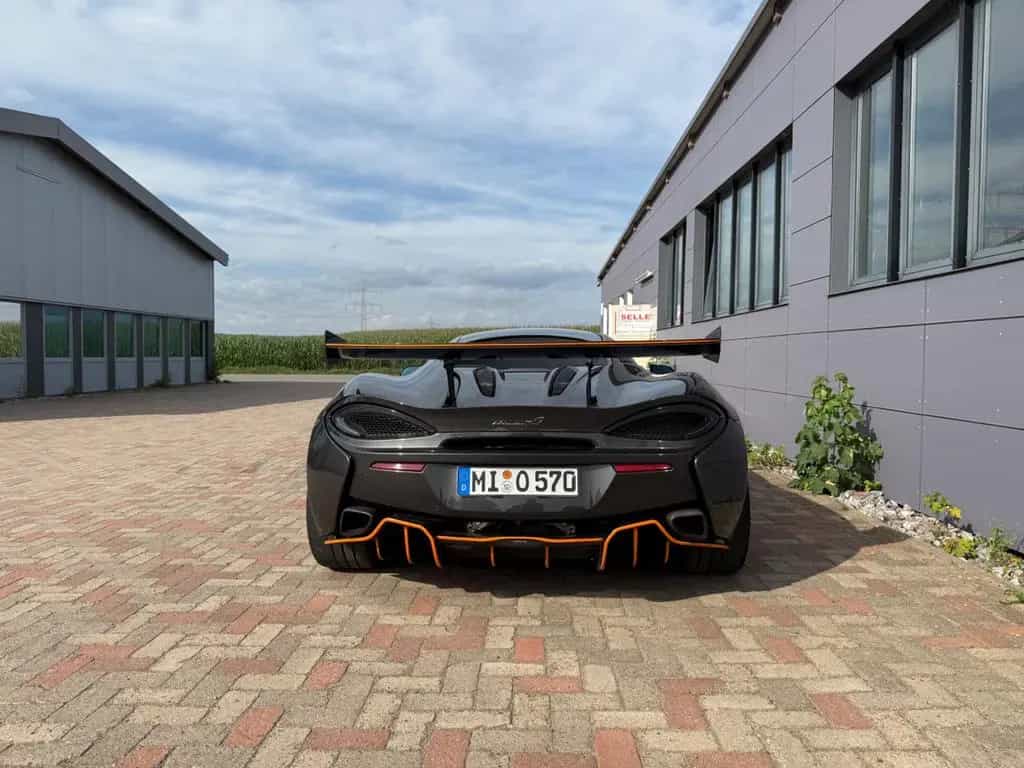 McLaren 570S 3.8 V8 Coupé -620r Flügel Service & Tüv Neu 09/2016-photo-5
