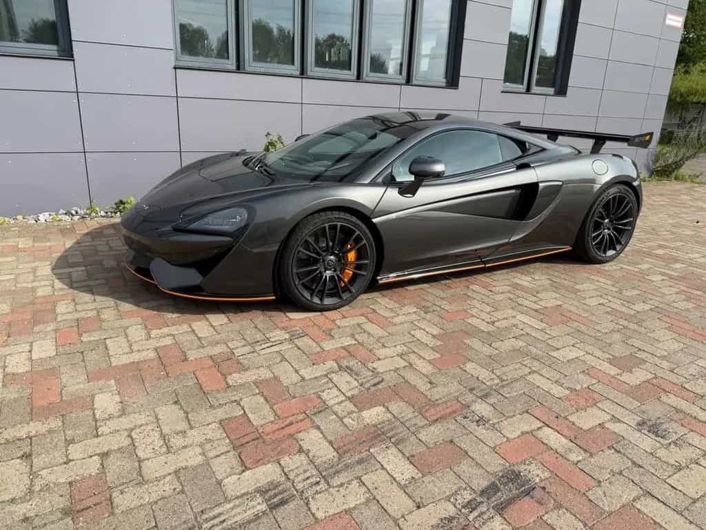 McLaren 570S 3.8 V8 Coupé -620r Flügel Service & Tüv Neu 09/2016-photo-9