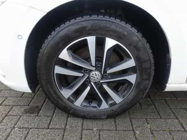 Volkswagen Touran 1.5 TSI IQ.DRIVE LED NAVI PDC SHZ 06/2019-photo-8