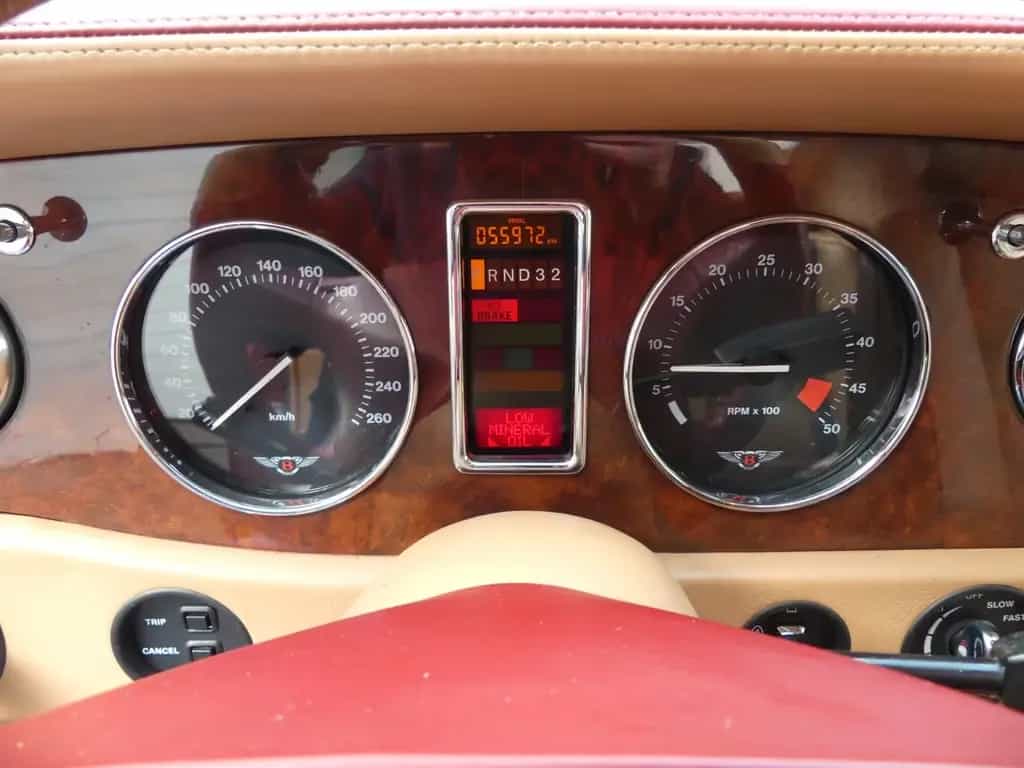Bentley Azure , deutsche Auslieferung 2. Hand 07/1999-photo-22