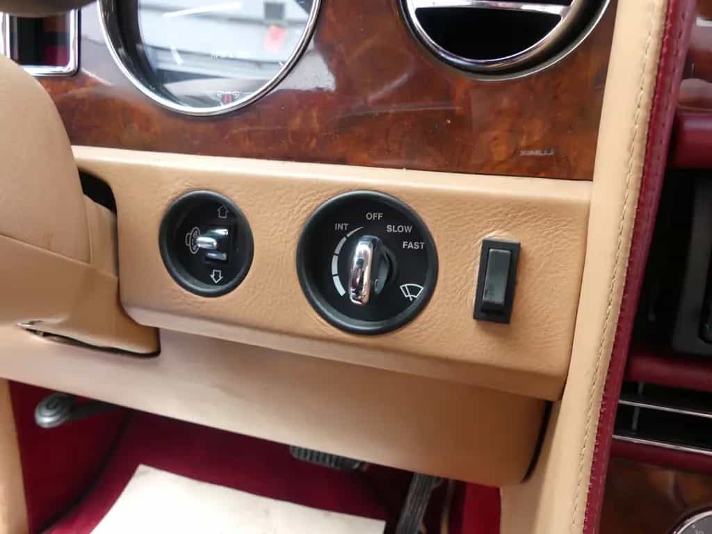 Bentley Azure , deutsche Auslieferung 2. Hand 07/1999-photo-27