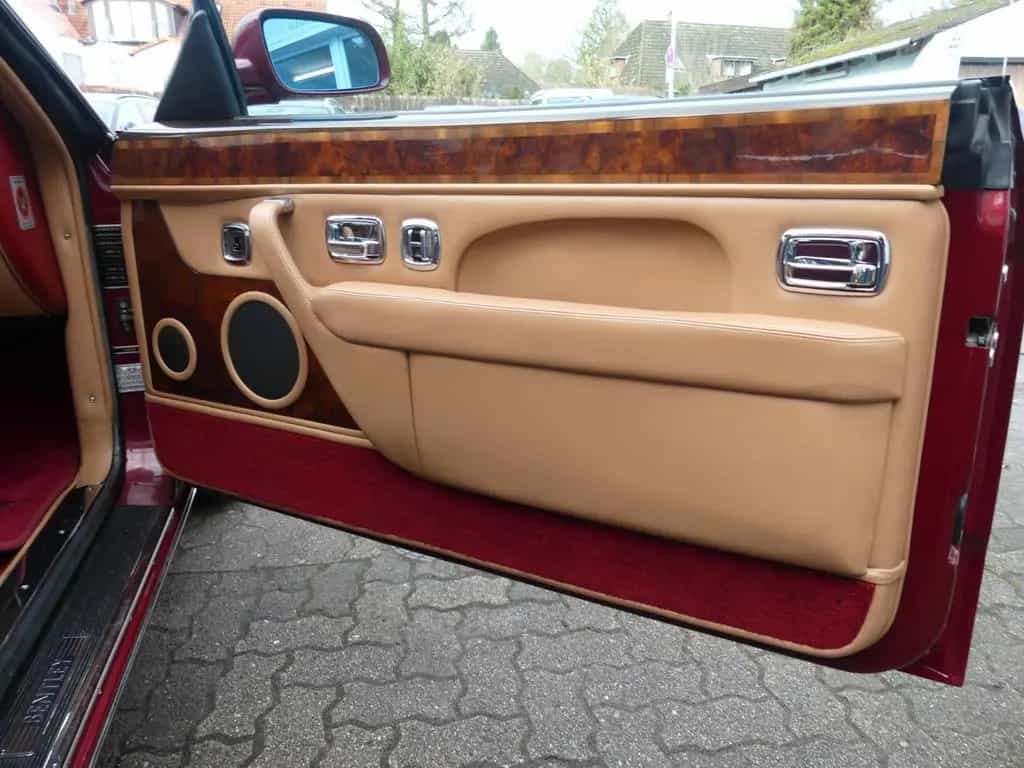 Bentley Azure , deutsche Auslieferung 2. Hand 07/1999-photo-35