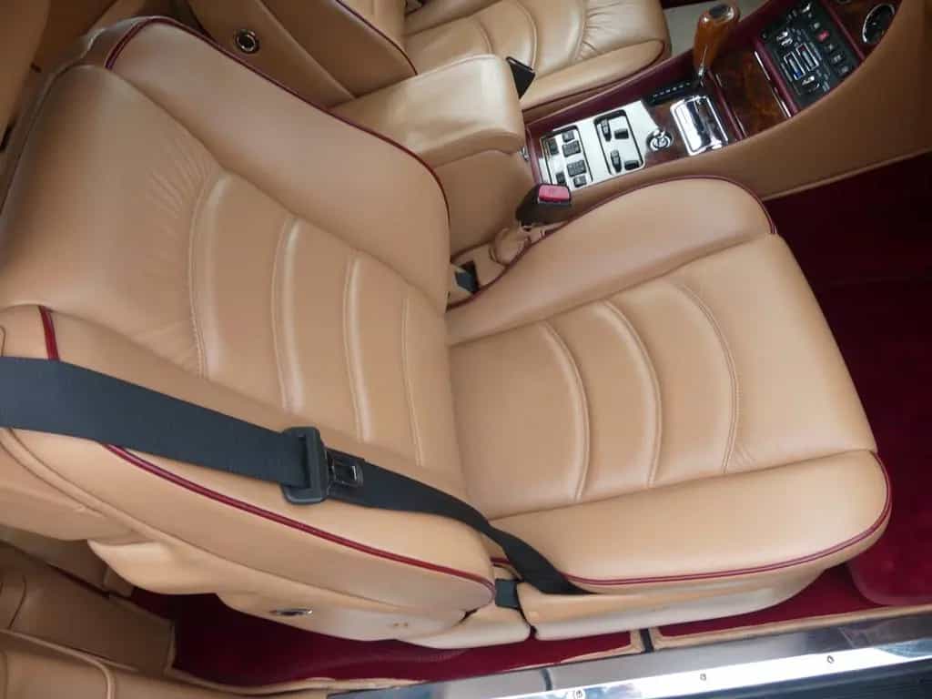 Bentley Azure , deutsche Auslieferung 2. Hand 07/1999-photo-38