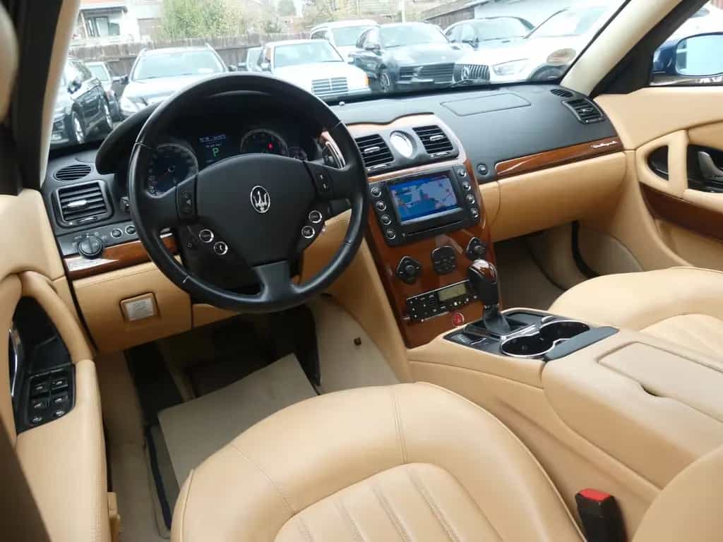 Maserati Quattroporte 4.2 V8 Executive GT Automatic 09/2008-photo-29