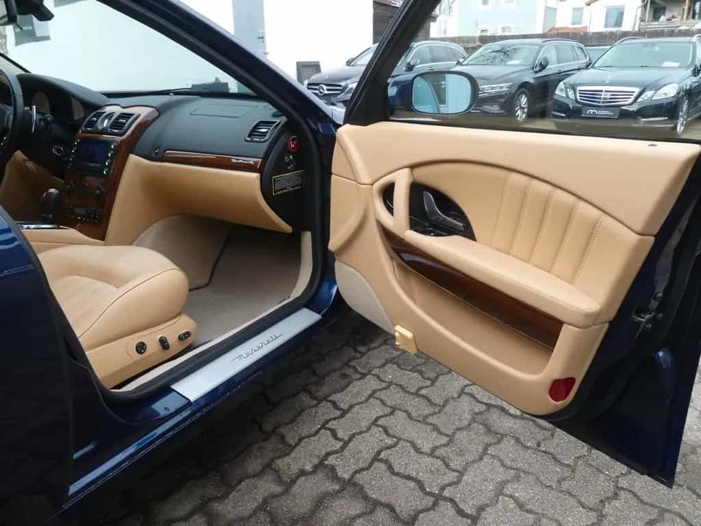 Maserati Quattroporte 4.2 V8 Executive GT Automatic 09/2008-photo-35