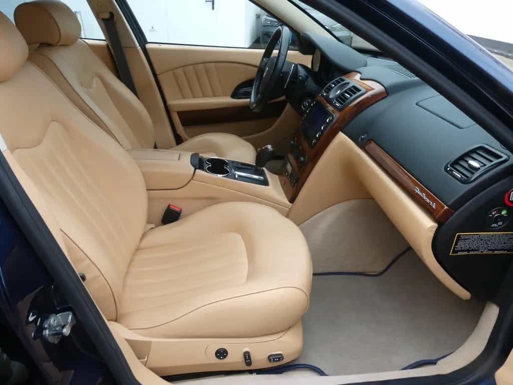 Maserati Quattroporte 4.2 V8 Executive GT Automatic 09/2008-photo-36