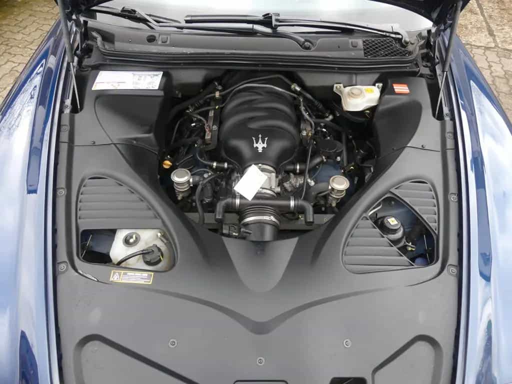 Maserati Quattroporte 4.2 V8 Executive GT Automatic 09/2008-photo-39